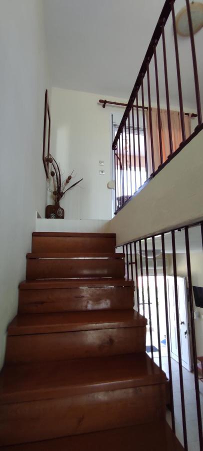 Phyllis Maisonettes Kallithea  外观 照片