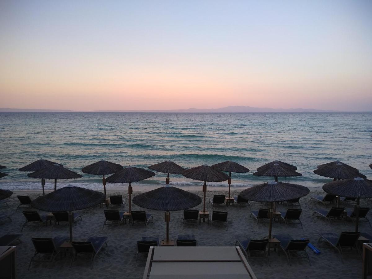 Phyllis Maisonettes Kallithea  外观 照片